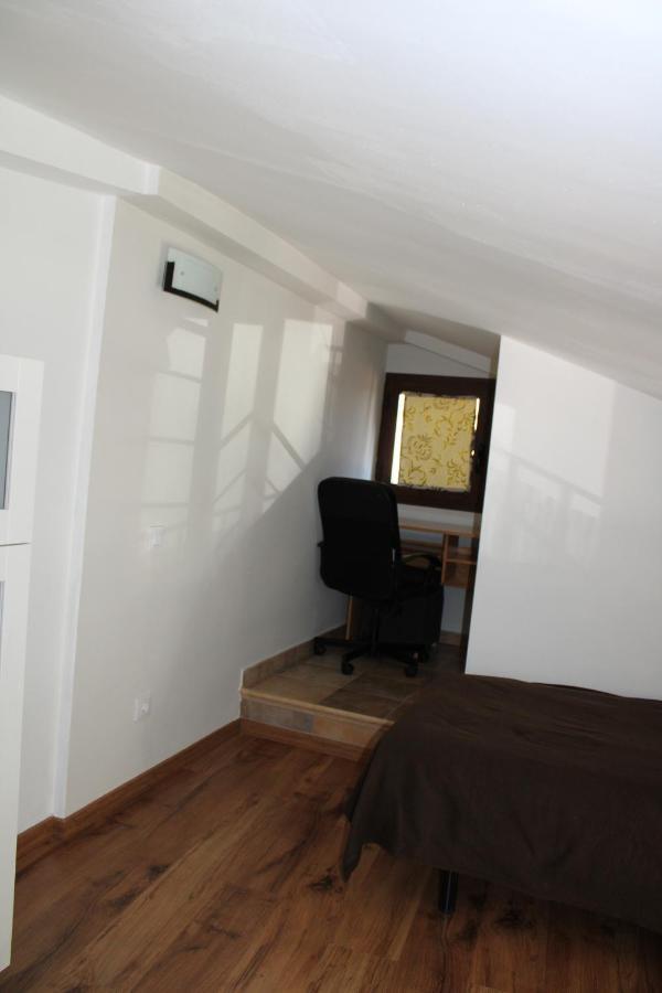 El Rincon De Doina Apartment Alquezar Exterior photo